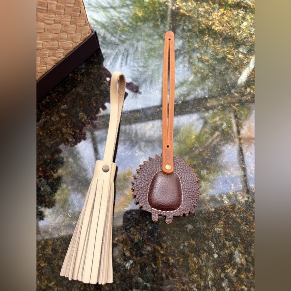 Portland Leather Flair Duo 🦔🦴 - Picture 3 of 8